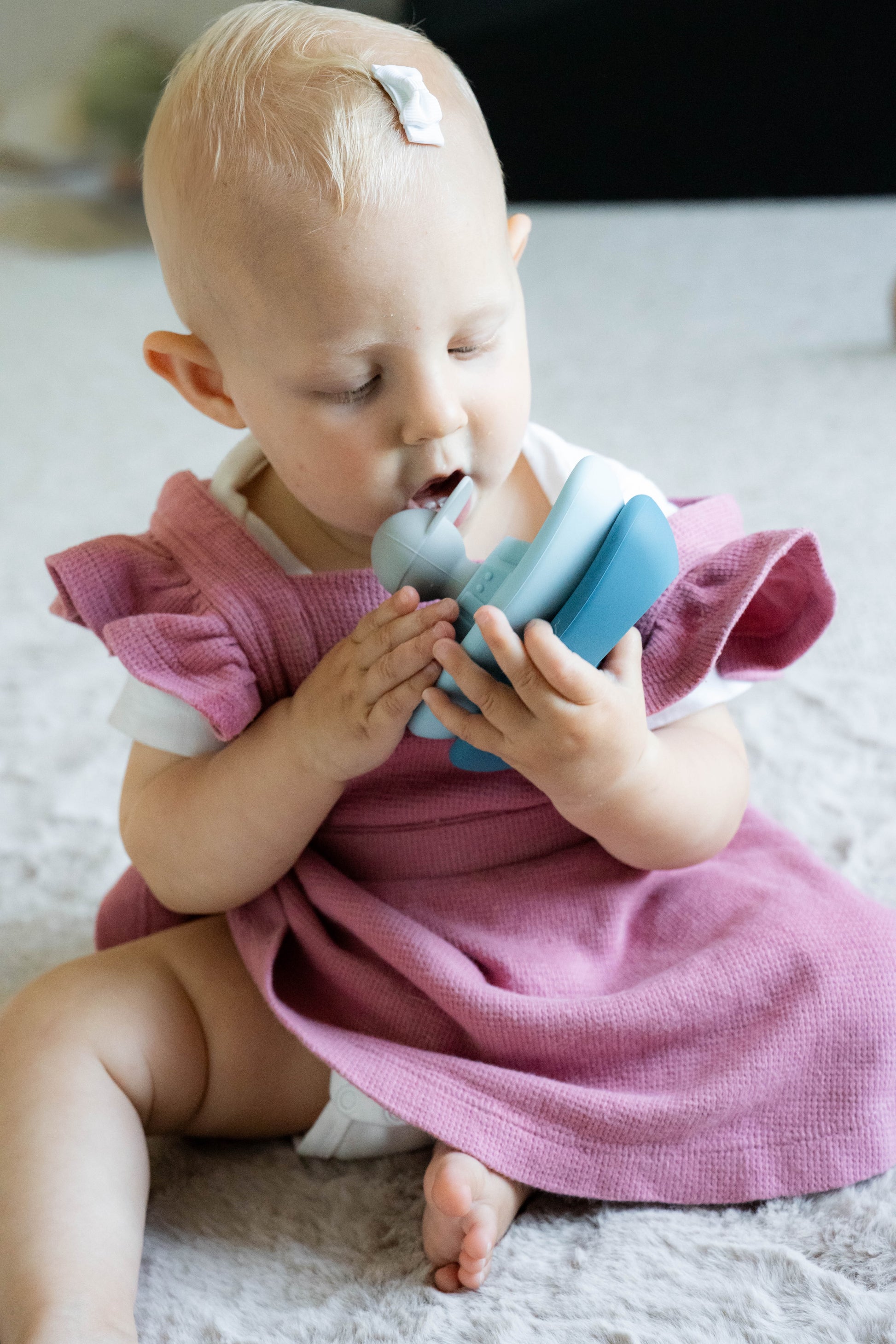 Boot mit Figur nachhaltiges Babyspielzeug für Baden und erste Rollenspiele