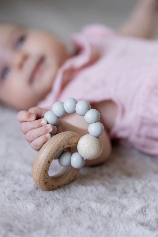 Beißring aus Naturkautschuk nachhaltiges Babyspielzeug zur Zahnungserleichterung